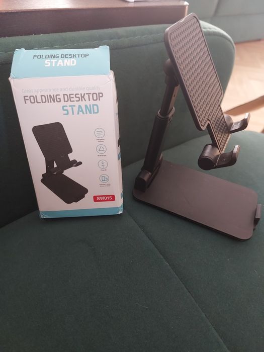 Regulowany uchwyt biurkowy na telefon