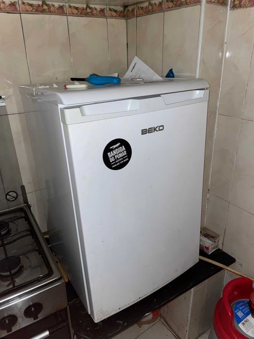 Vários Itens de Segunda Mão para Venda -Geladeira, Fogão e Mais!