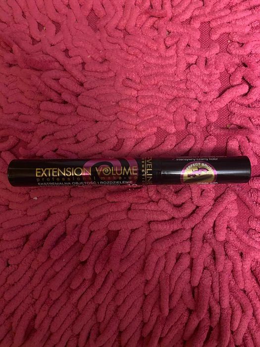 Tusz do rzęs pogrubiająco-rozdzielający