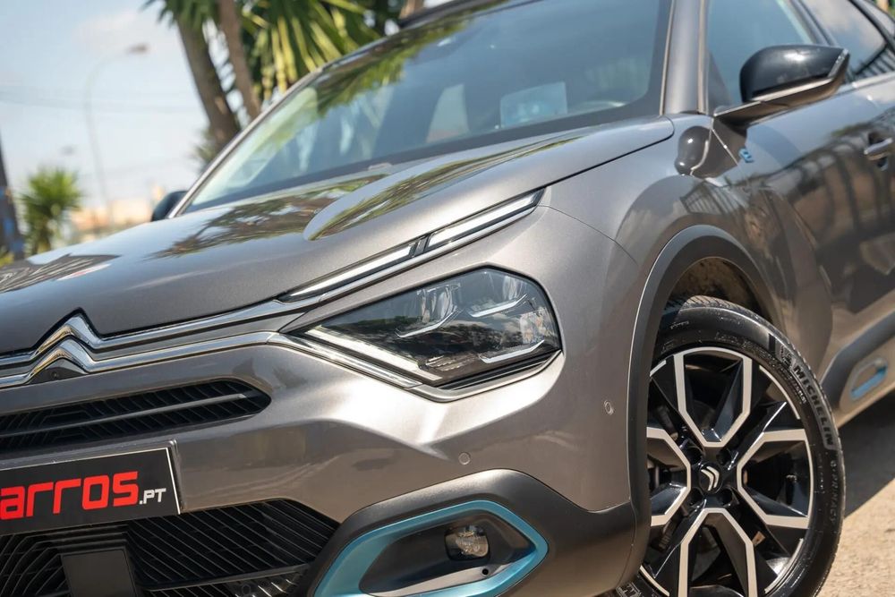 Citroën e-C4 X Shine