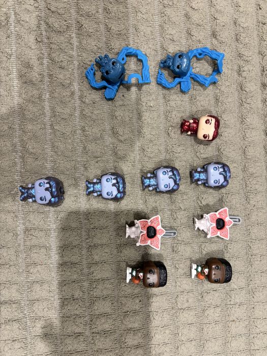 Kinder joi stranger things/дивні дива