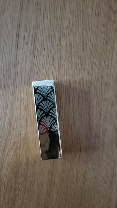 Pomadka Estee Lauder
