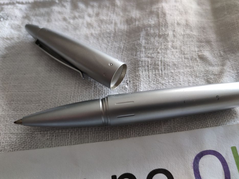 Esferográfica Lexon (Nova)