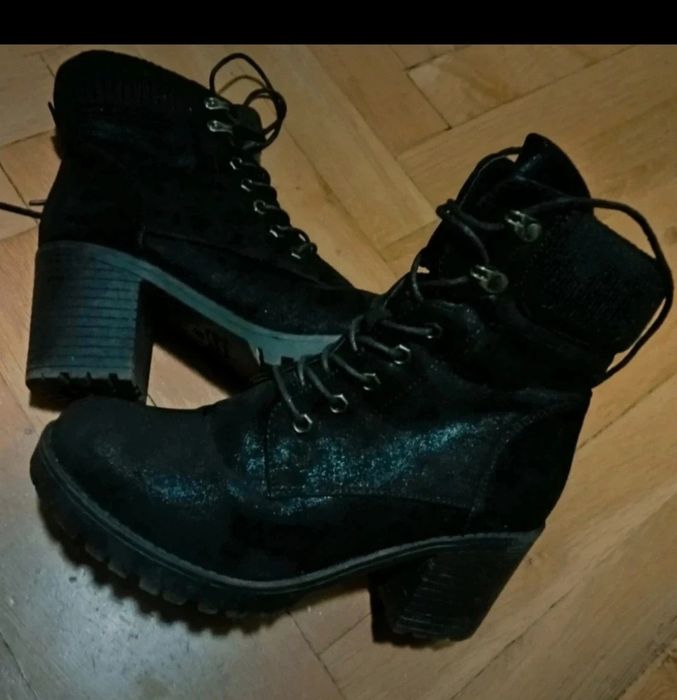 Botki na obcasie Clara Barson 39