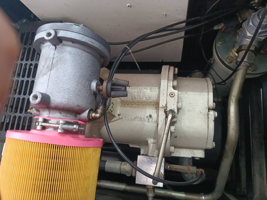 Винтовий компресор Ingersoll-rand 18.5 kWt