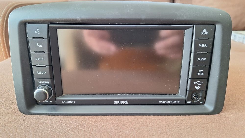 Radio Sirius z DVD do Chrysler