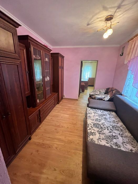 Продаж частини будинку