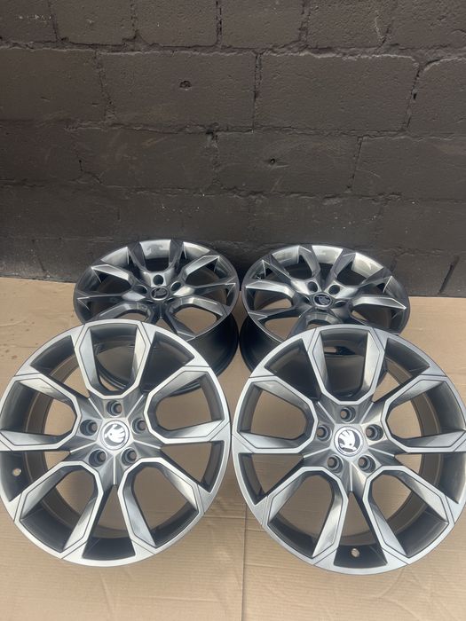 Диски р18 5/112 Ет44 8j dia57.1m Шкода Октавія, Кодіак, Суперб