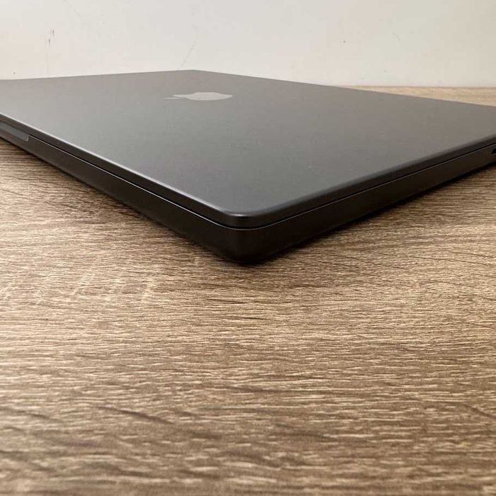 Macbook Pro 16
