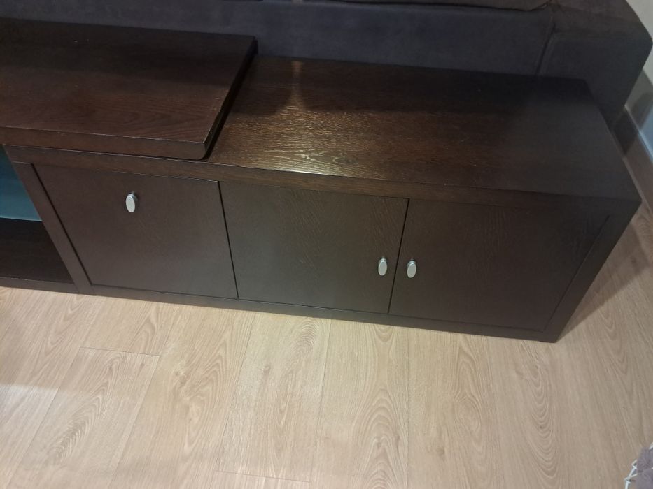 Vendo movel tv e mesa de centro em mdeira