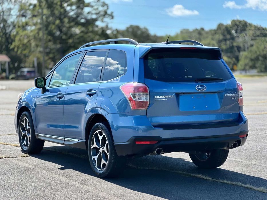 Subaru Forester Touring      2015