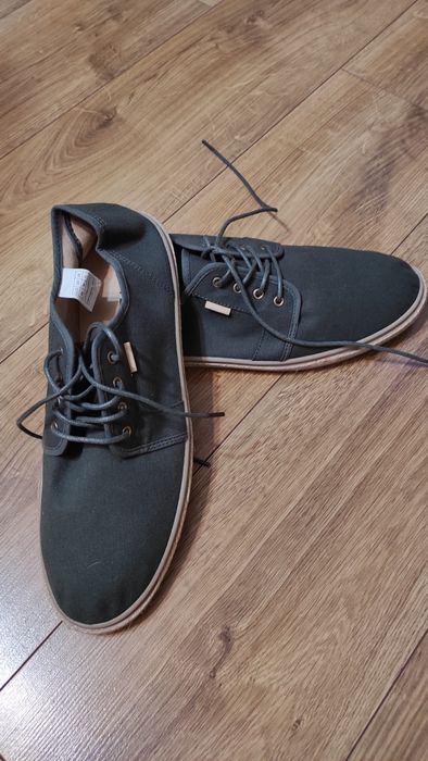 Продам чоловічі черевики LIVERGY