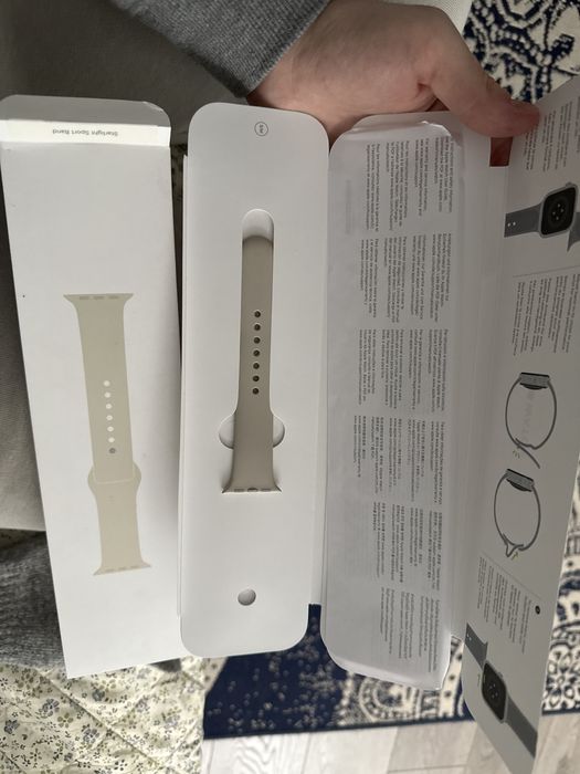 Apple Watch SE 2gen 40mm + новий ремінець в подарунок