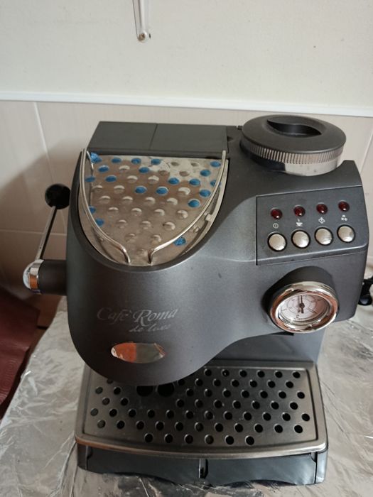 Maquina de cafe (moinho avariado)