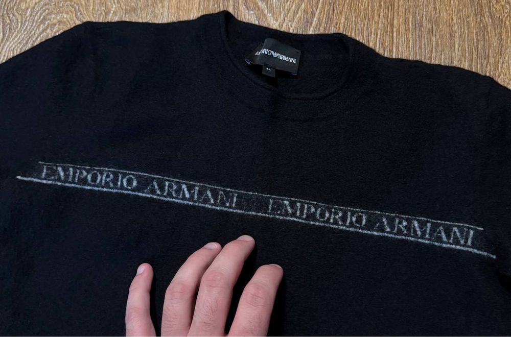 Футболка от Emporio Armani