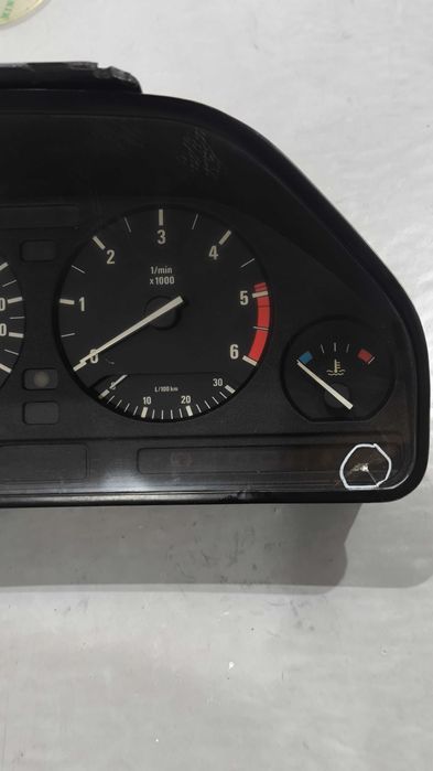 Quadrante/Conta Quilómetros BMW serie 5/7 (E32/E34) 8362.398