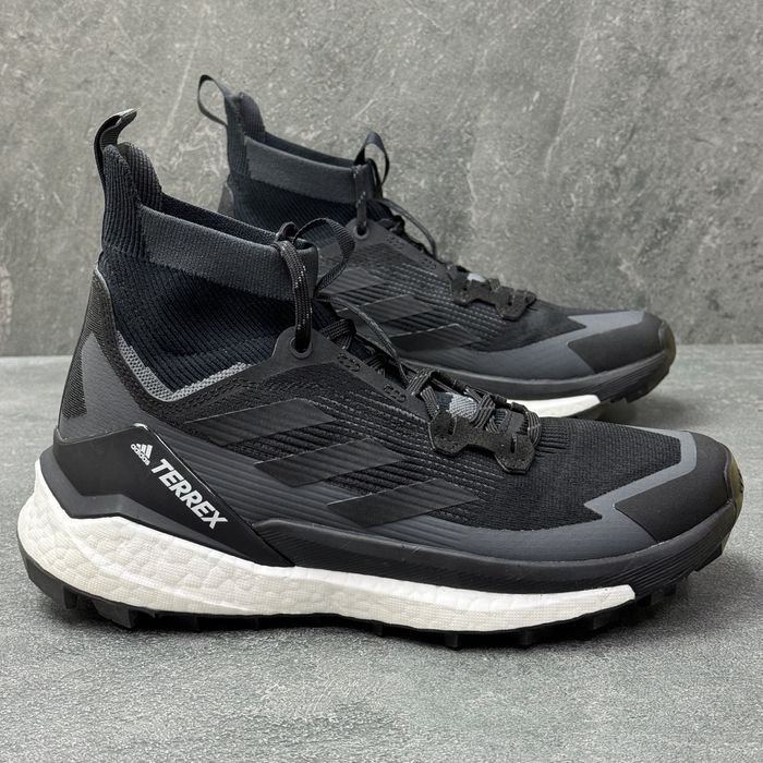 ОРИГІНАЛ 100% Кросівки адідас Adidas GY8920 /39р.