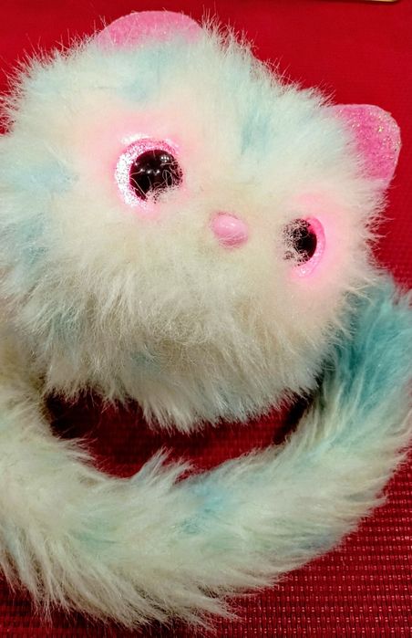 Интерактивная кошечка Pomsies- KOKO в отличном состоянии