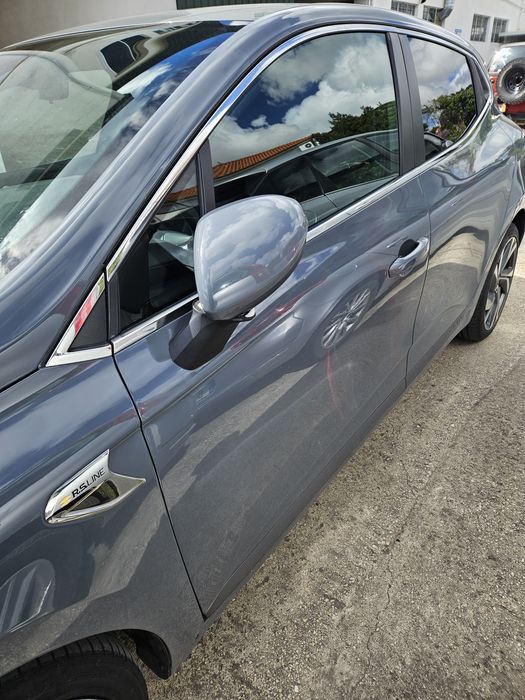 Renault clio 5 portas