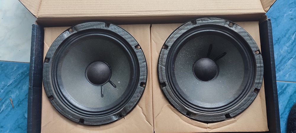 Faital pro 8fe 260w 8om