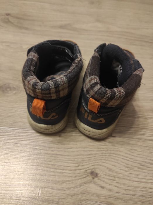 Buty zimowe rozmiar 26