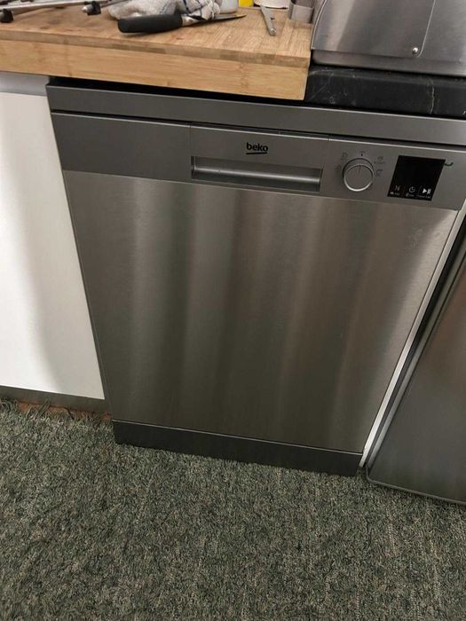 Maquina de Lavar Loiça BEKO