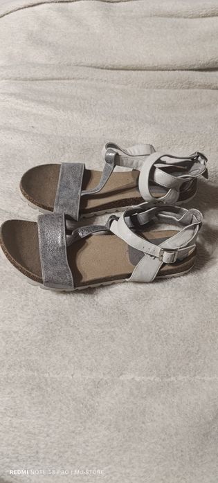 Sandały damskie skórzane Ryłko