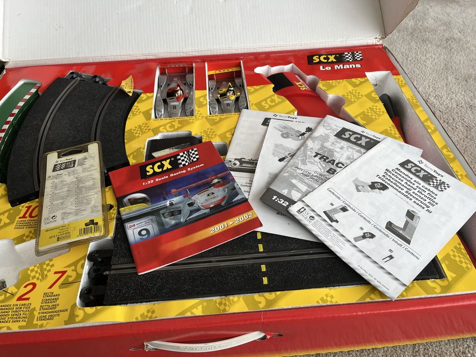 Scx scalextric le mans