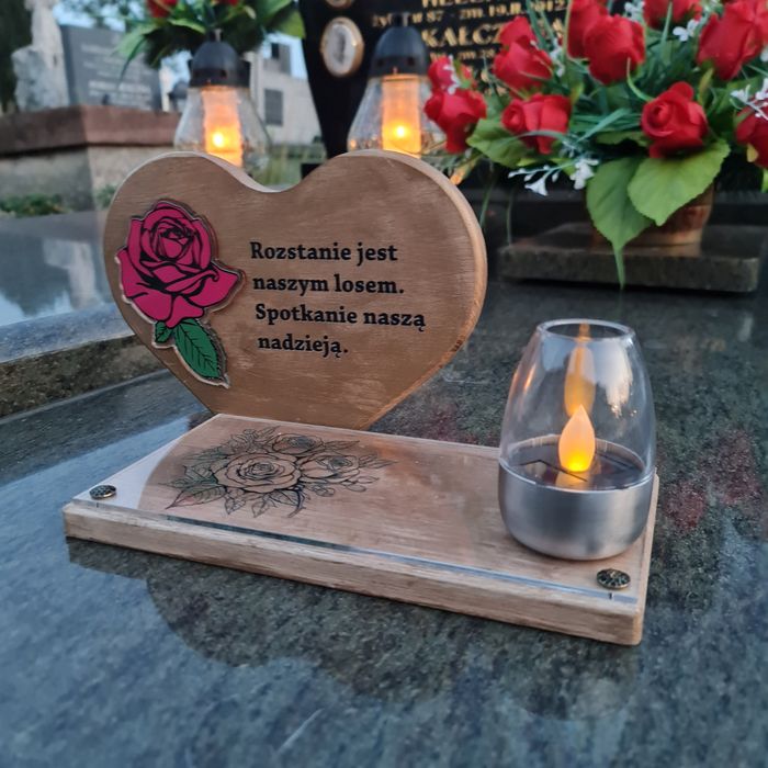 Solarny znicz led statuetka na cmentarz grób duża