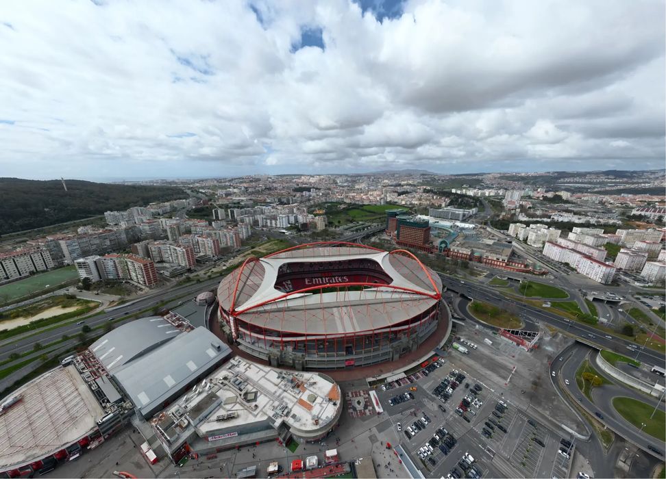 Lugar de estacionamento SLB