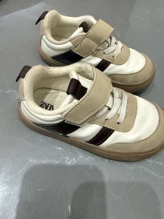 Barefoot rozmiar 24 Zara