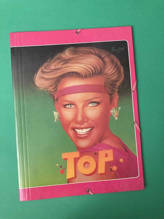 Capa Escolar de Elásticos Pin Up Girls Top Anos 80 Ambar