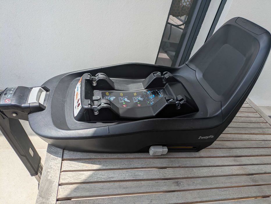 Base + Cadeira bebê - Isofix - Bébéconfort