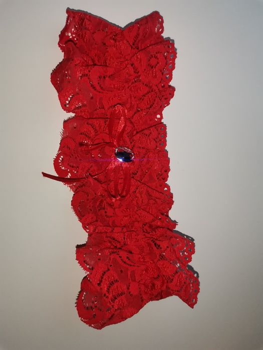 Nowa podwiązka na studniówkę