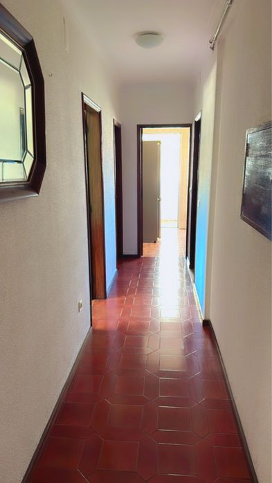 Quarto para arrendar