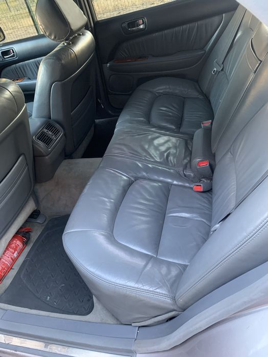 Lexus LS 400 1999рік