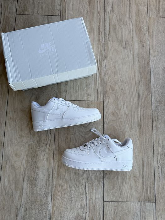 Buty Nike air force one 39 af1 white