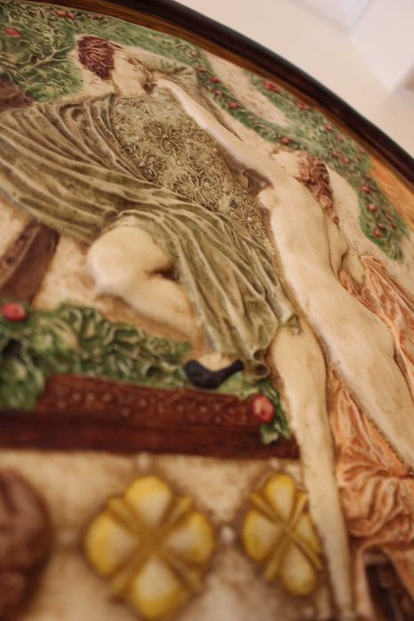 Quadro redondo em marfinite