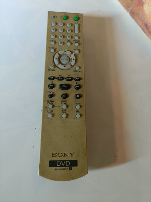 Stary pilot Sony