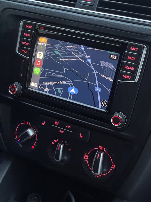 Продам volkswgen jetta 2017 1.4 бензин