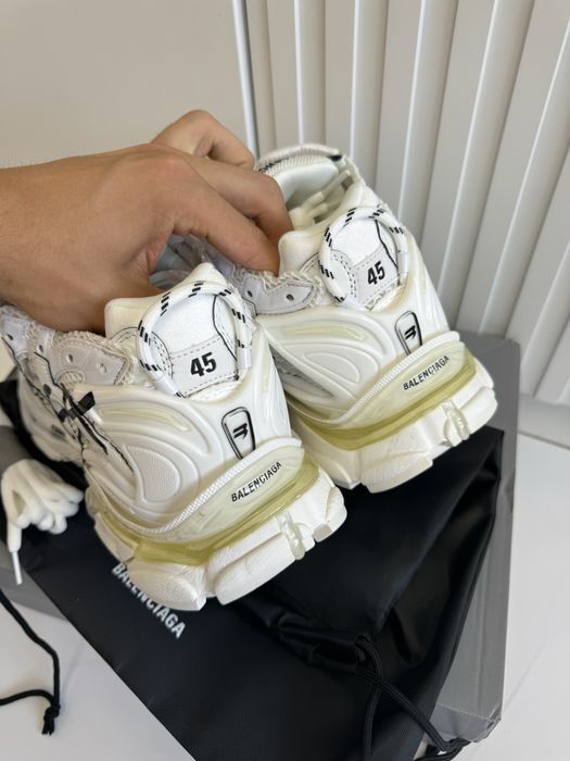 Кроссовки Balenciaga Runners white graffity  41 42 43 44 45