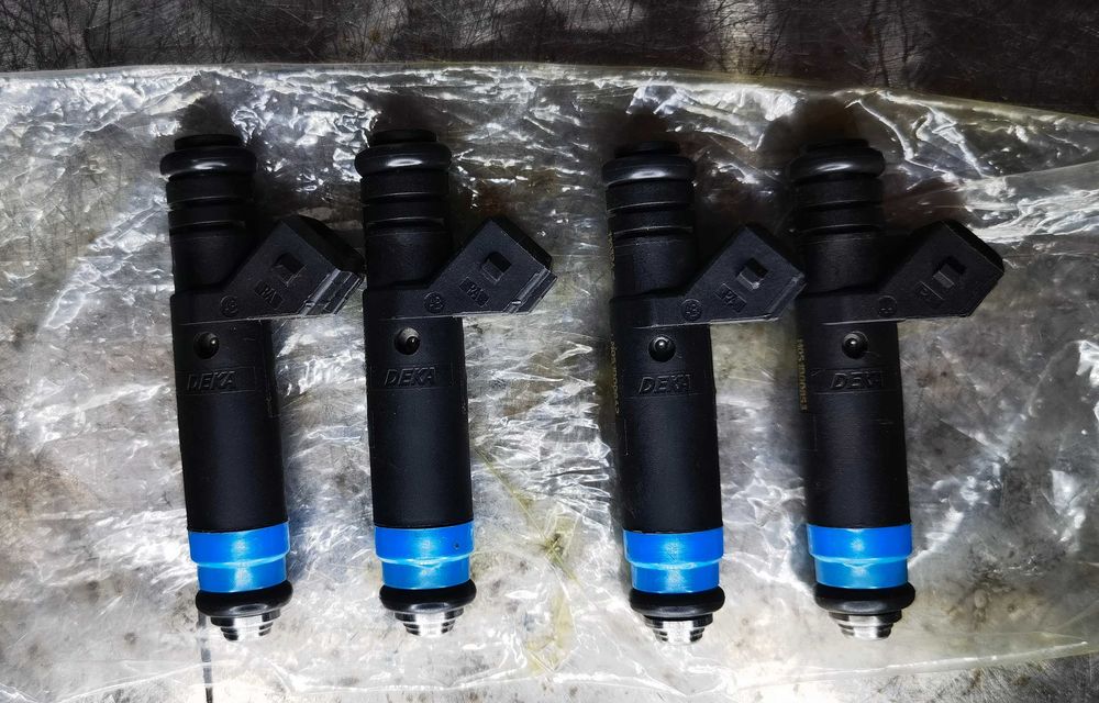 Oryginalne wtryskiwacze siemens deka 875cc