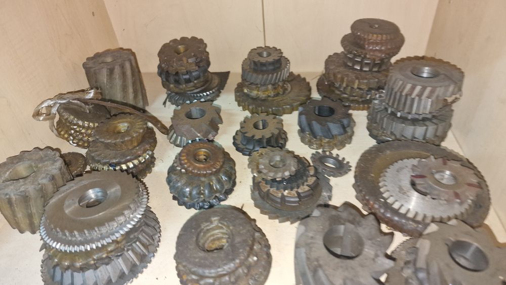 Fresas angulares de corte .circulares .semi circulares..