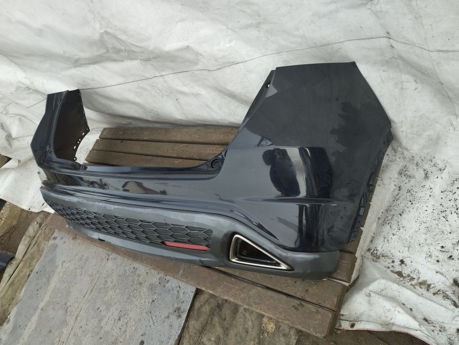 Honda Civic Ufo zderzak tylny tył B92P