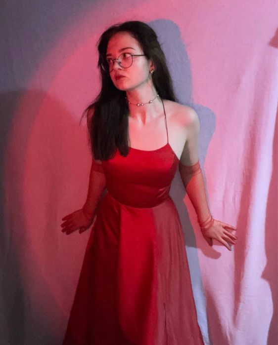 Сукня вечірня(королівський атлас)