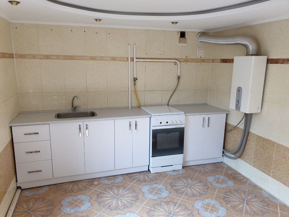Продам частину будинку р-н 18 школи