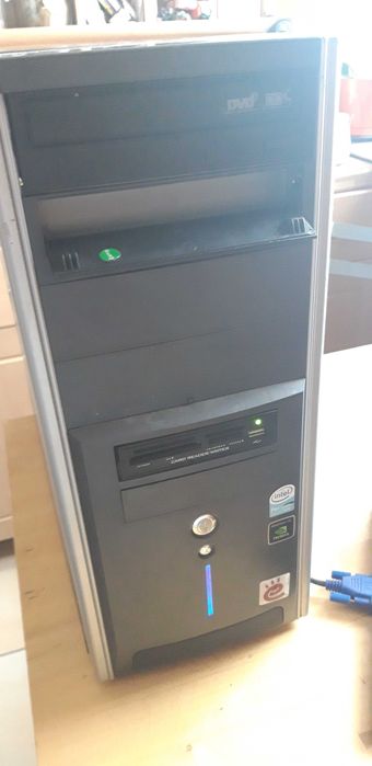 komputer stacjonarny