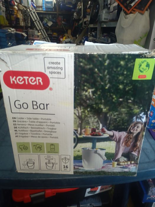 Nowa lodówka turystyczna keter