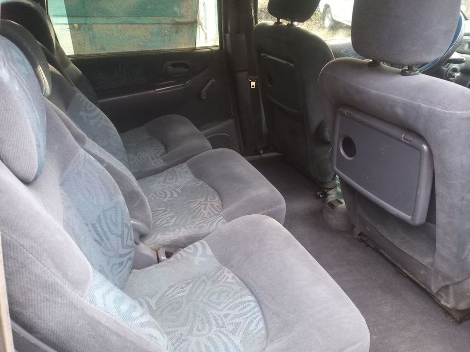 Обмін продам ренно еспейс 2.0газ бензин 2000рв