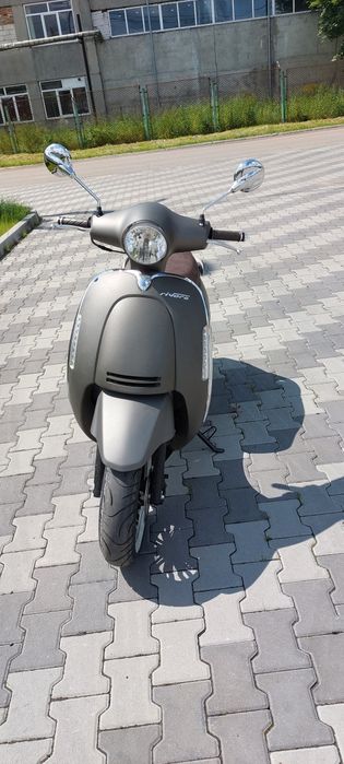 Скутер Rivero Veneto 125